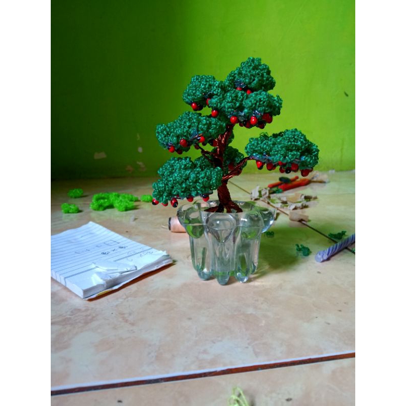 Bonsai kawat tembaga