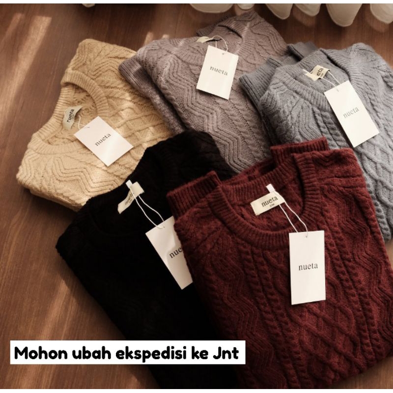 Cable Sweater By Hijab Nueta _