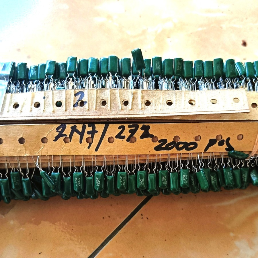 1000pcs 272 2N7 0.0027 Milar hijau RENCENG ORIGINAL AUDIO