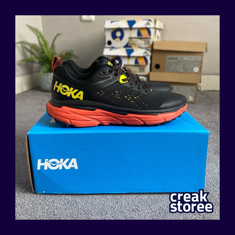 HOKA CHALLENGER ATR 6 BLACK RED