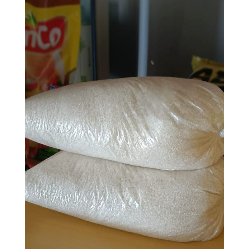 

gula lokal 1kg bonus royco 2