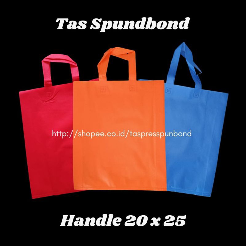 

Goodie Bag Spunbond 75gsm 25x35x8 sablon 1 sisi 1 warna