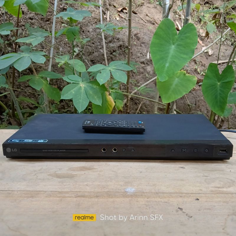 DVD player LG DP827 bekas normal