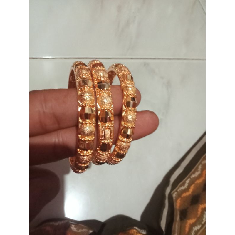 gelang keroncong dubai