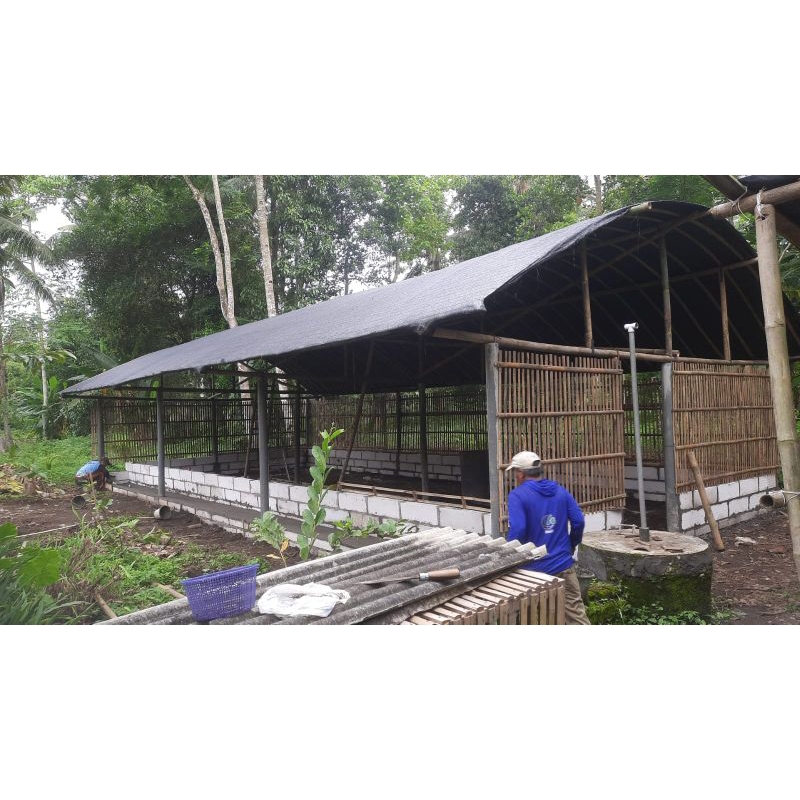 HDPE geomembran 300 micron lebar 4 meter