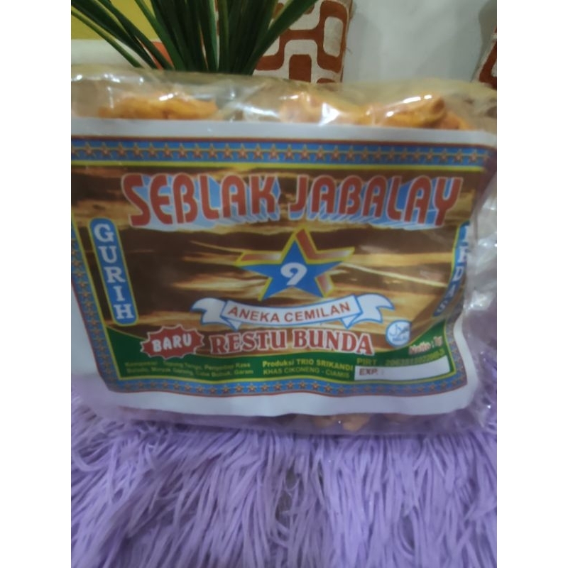 

Seblak Jablai Bentuk Mawar isi 10 Bungkus