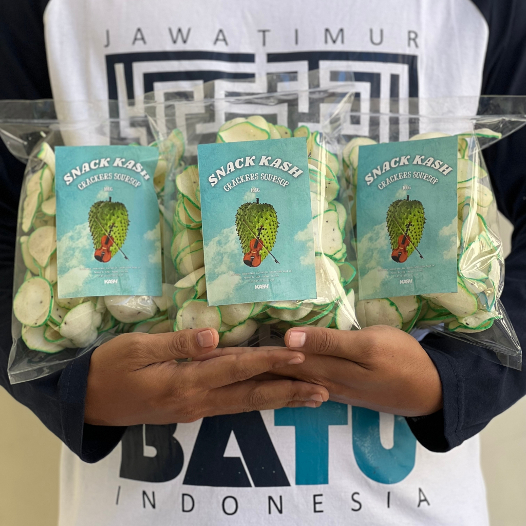 

Krupuk Buah Rasa Sirsak Oleh Oleh Khas Blitar