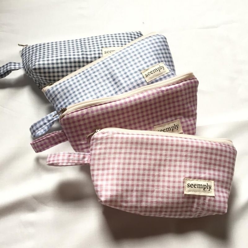 

Pencil Case / Pouch by seemply