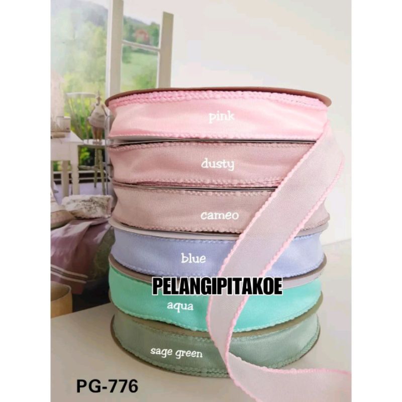 

PITA IMPORT BAHAN ORGANZA DIJUAL PER YARD