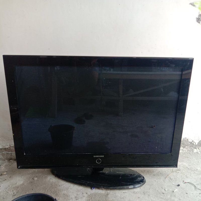 layar tv plasma samsung 42 inch