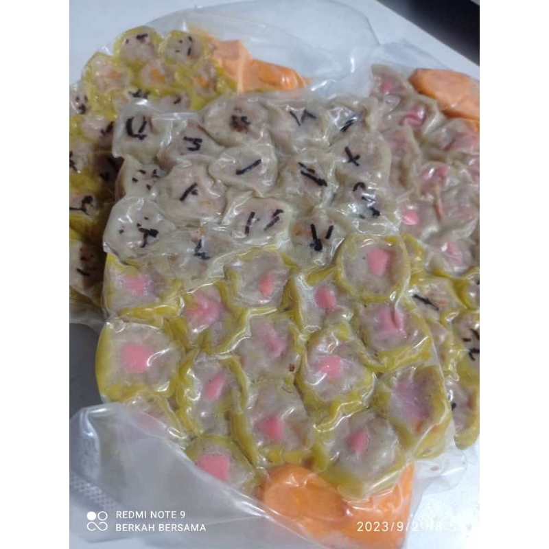 

Dimsum Ayam Mini Isi 30