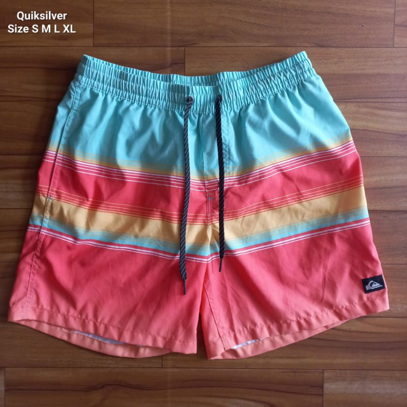 CELANA PENDEK SURFING QUICKSILVER SHORT PANT