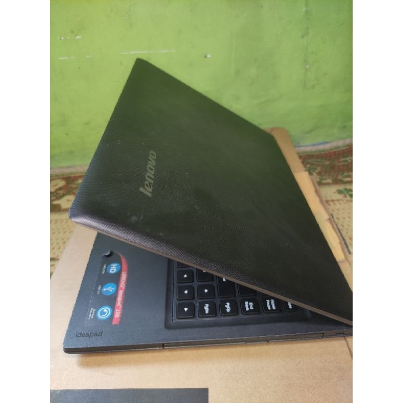laptop lenovo ideapad 100 intel i3-5005U Ram 6gb Ssd 256 Nvidia GeForce 920 2gb