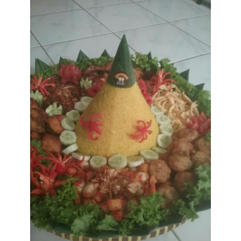 Nasi tumpeng 20 porsi