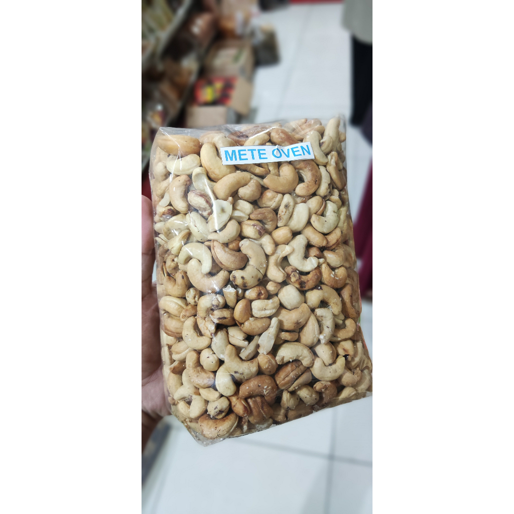 

KACANG METE OVEN SUPER 500 GRAM & 1000 GRAM / PANGANG BAWANG GURIH ORIGINAL / CEMILAN SEHAT / VIRAL