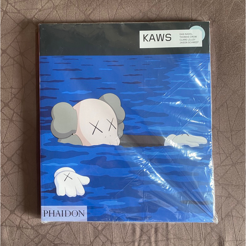 

Kaws Phaidon Book (Collector edition)