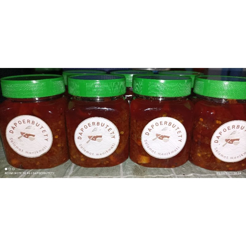 

Sambal baby Cumi/Cumi