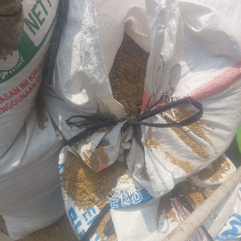 pupuk kandang kotoran ayam campur sekam per 1000gram