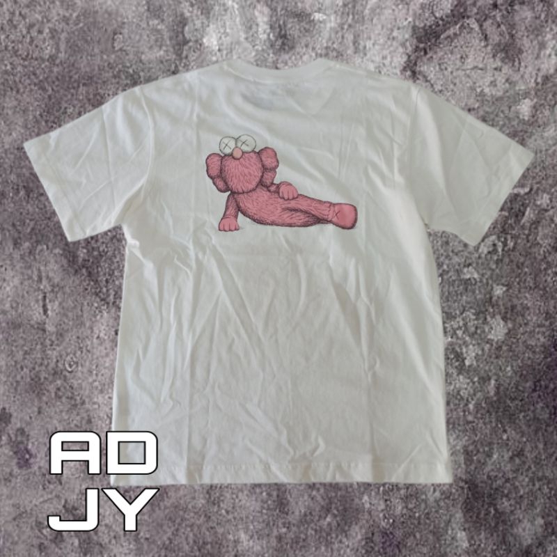 KAOS UNIQLO X KAWS LIMITED EDITION PREMIUM TERBARU KEKINIAN | PRIA WANITA SIZE JUMBO BIG