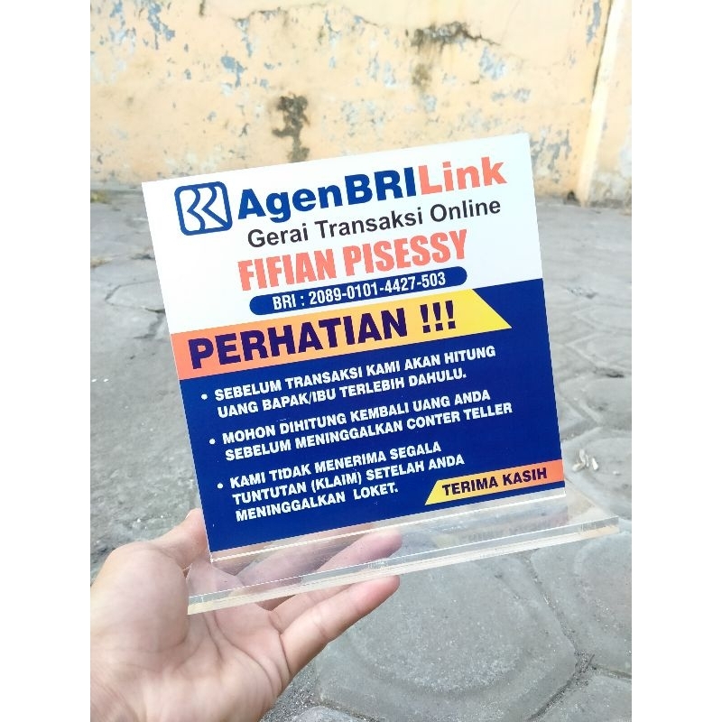 

PAPAN GERAI BRI BRILINK 18X18CM AKRILIK