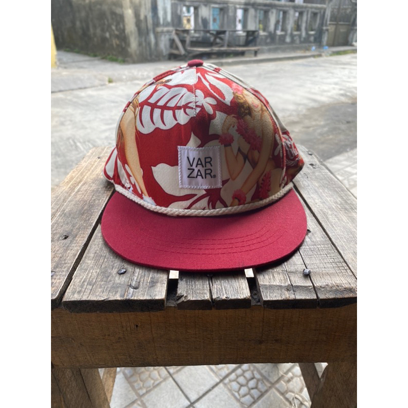 SNAPBACK VARZAR