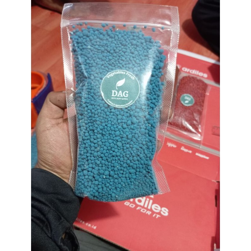 PUPUK NPK KUJANG 16-16-16