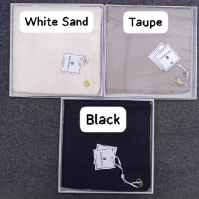 Tapis Embossed Buttonscarves