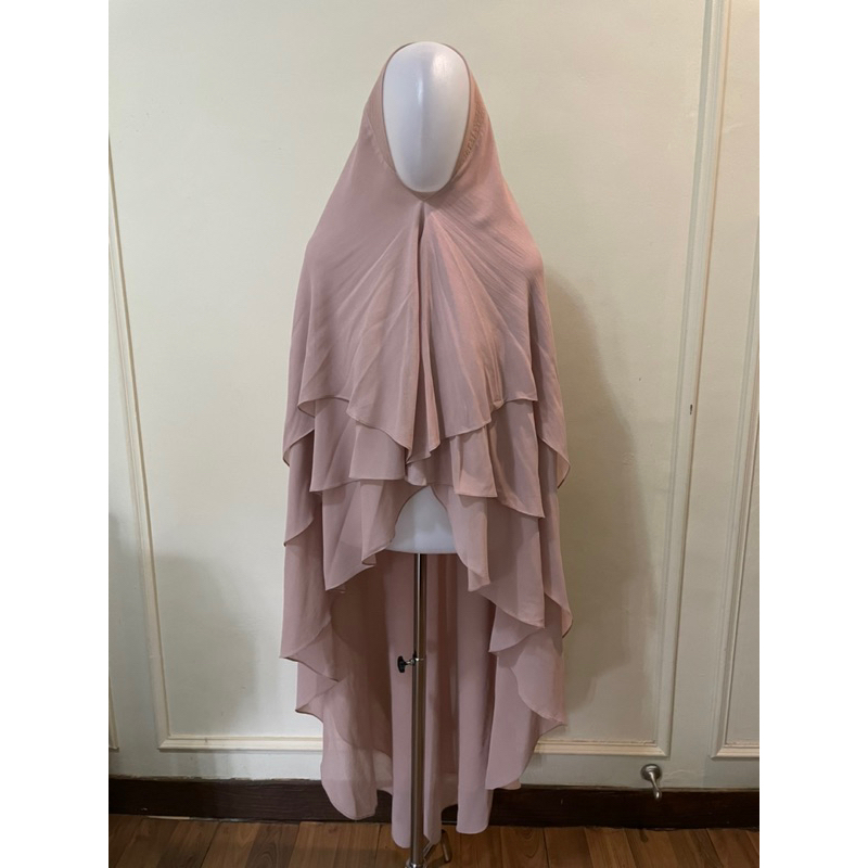 Khimar sisesa warna coklat muda preloved