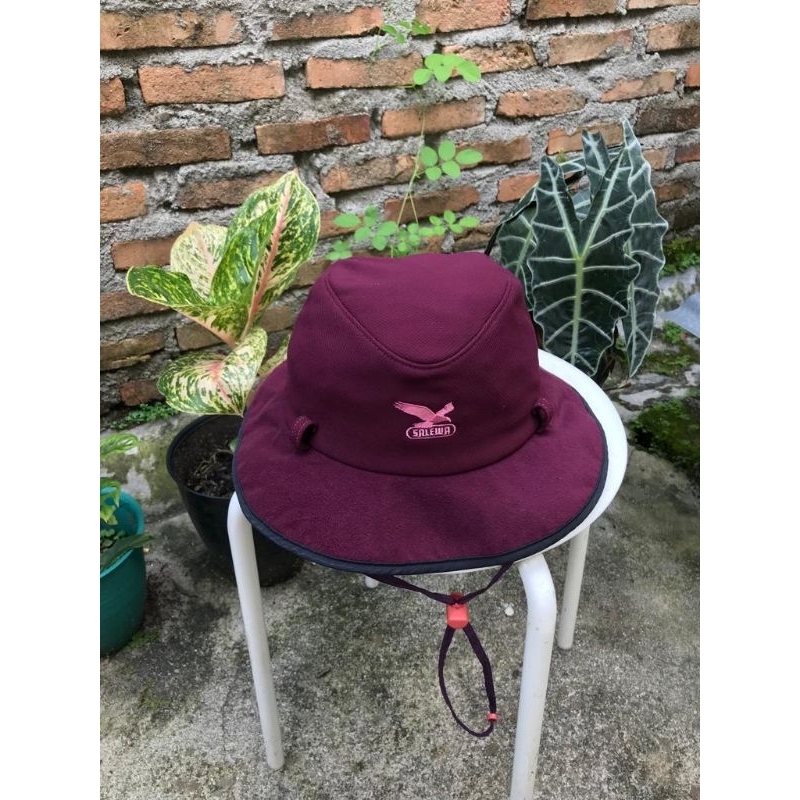 BUCKET HAT SALEWA PRELOVED. #salewa #mammut #patagonia #marmot