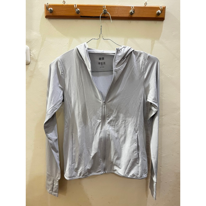 [Preloved] Jaket Parka Uniqlo