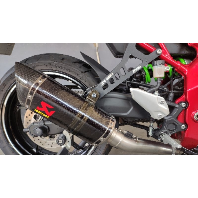 knalpot akrapovic zx25r fullsystem mulus.