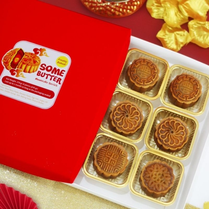 

Mooncake Hampers Kue Bulan isi 6 Red Bean Pandan Telor Asin Halal