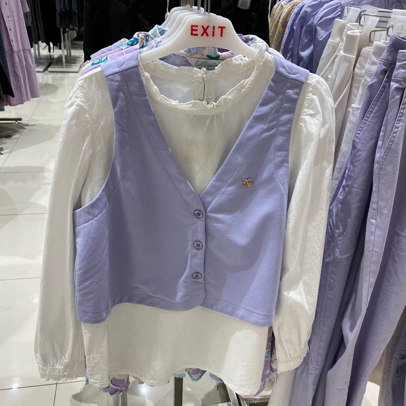 Exit Signature Eyo One Set blouse