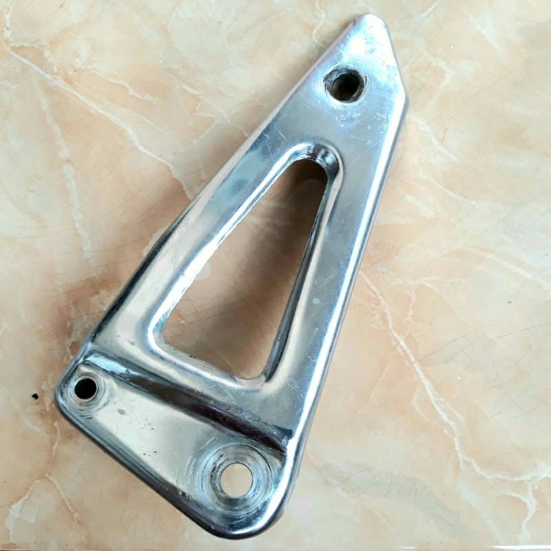 Yamaha RX King RX K Pangkon Dudukan Gantungan Braket Bracket Knalpot Muffler Mufler Original Bekas