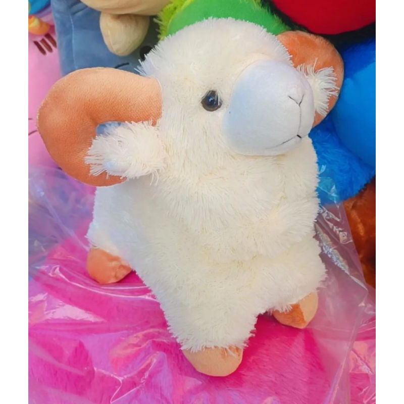 Boneka DOMBA TANDUK  bahan bulu lasfur