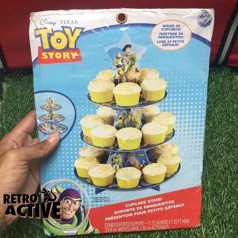 

toy story wilton Cupcake stand original wilton cake USA