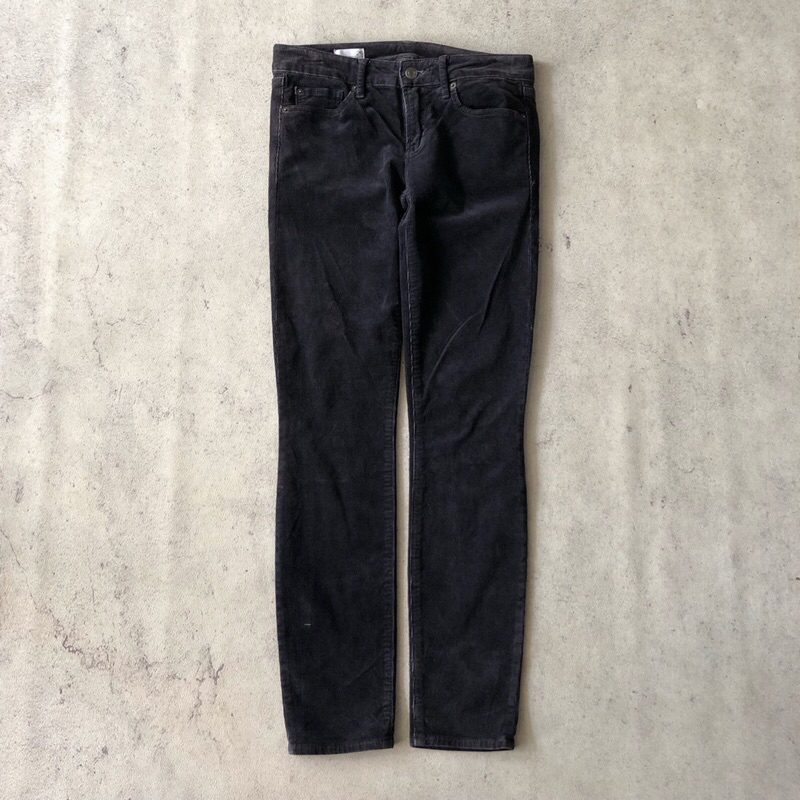 GAP CORDUROY PANTS