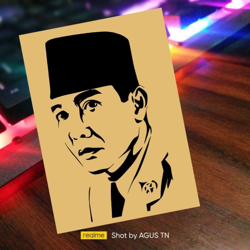 STIKER SOEKARNO STIKER SILUET WAJAH SOEKARNO STICKER CUTTING