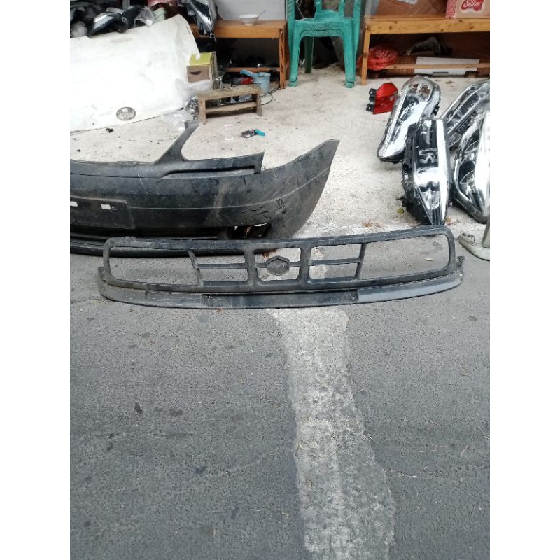 grill Suzuki Vitara Escudo Sidekick gen 1