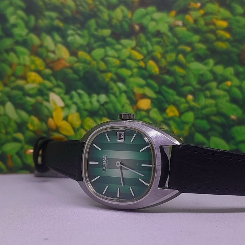 Jam tangan Vintage Seiko ladies automatic 2415 7010