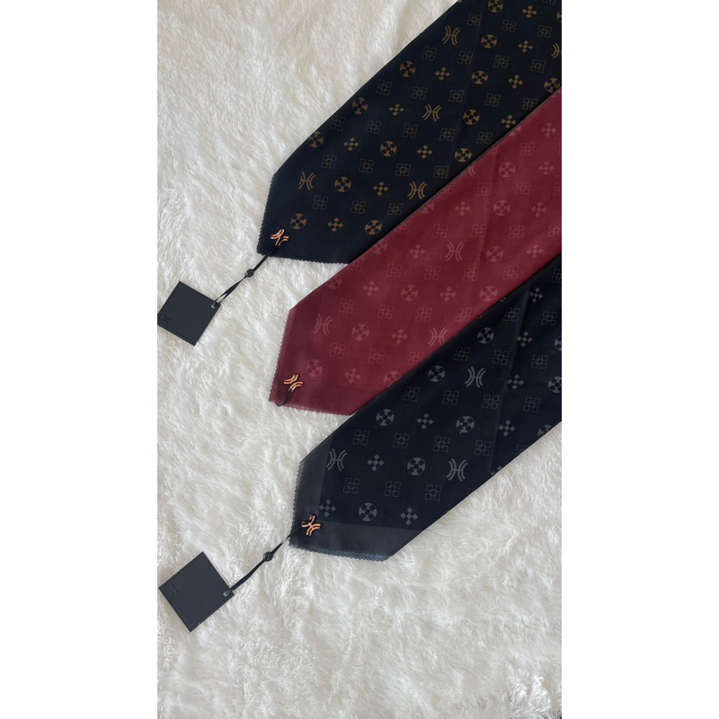 Hida Hasan - Monogram series