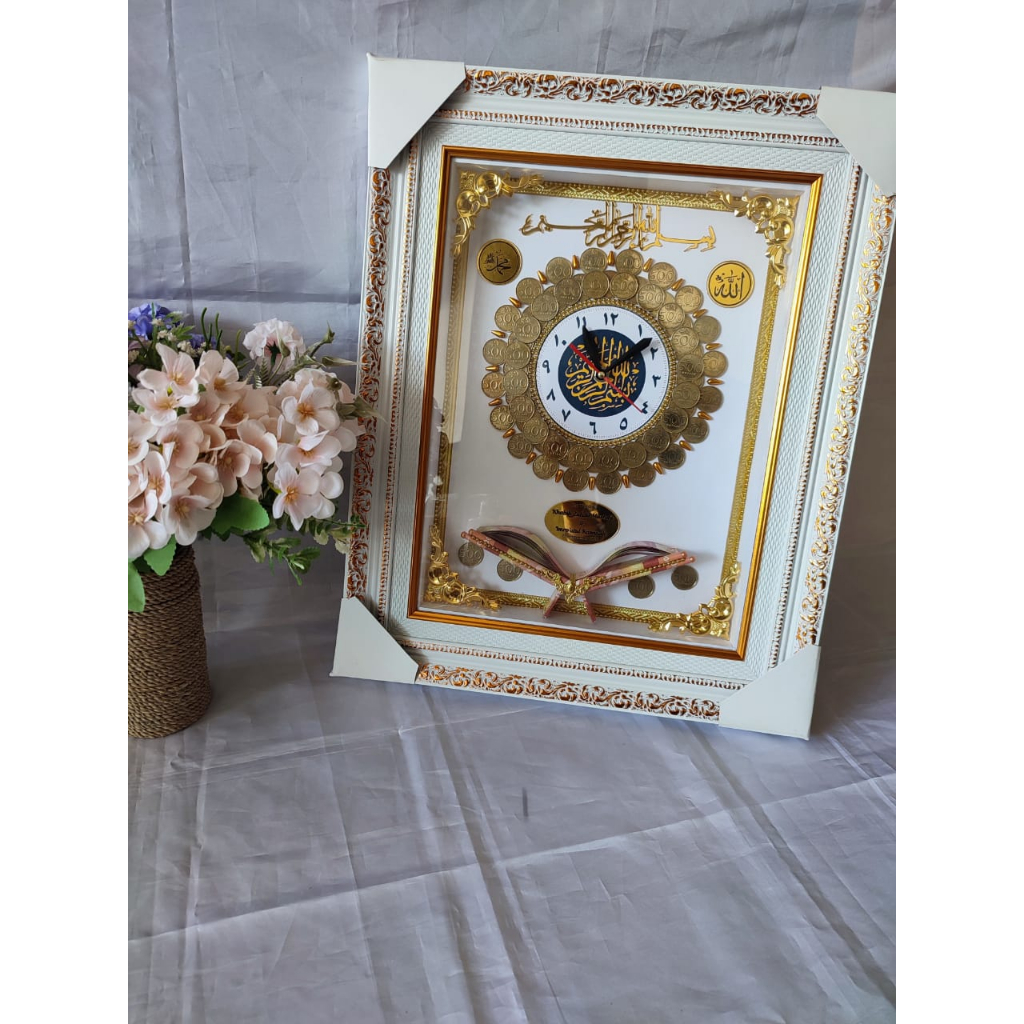 Mahar Koin Gold Jam Dinding