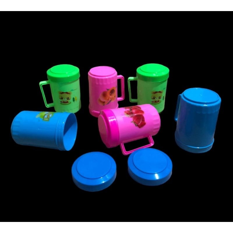 MUG BESAR PLASTIK / CANGKIR PLASTIK WARNA