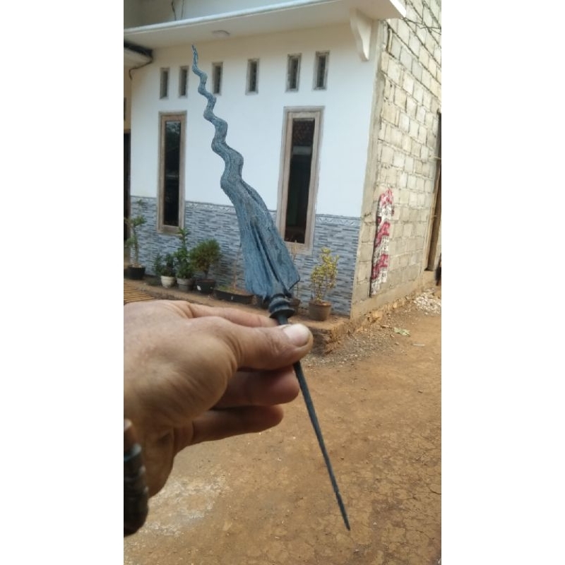 pusaka krowilang Luk 11 bajargunah majapahit