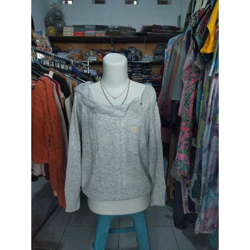 Sweater Rajut