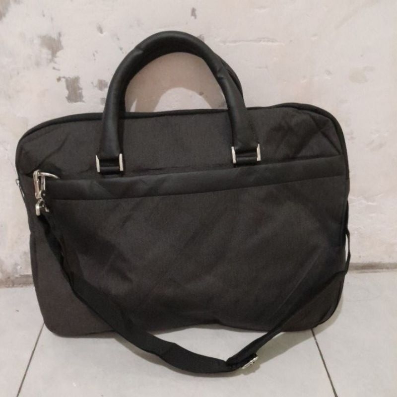 tas laptop / tas kerja brand LG like new original preloved monza bag