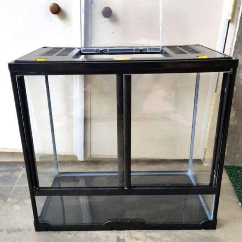 Aquarium Reptil Nikita Terrarium L (39.5 x 25 x 35.7cm) Kandang Iguana Gecko