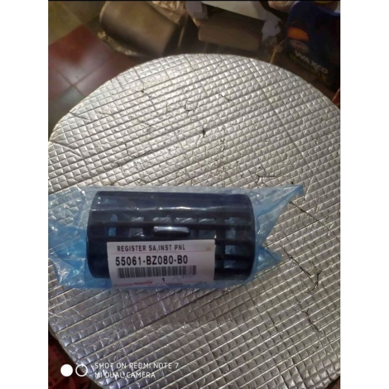 kisi kisi AC tengah avanza