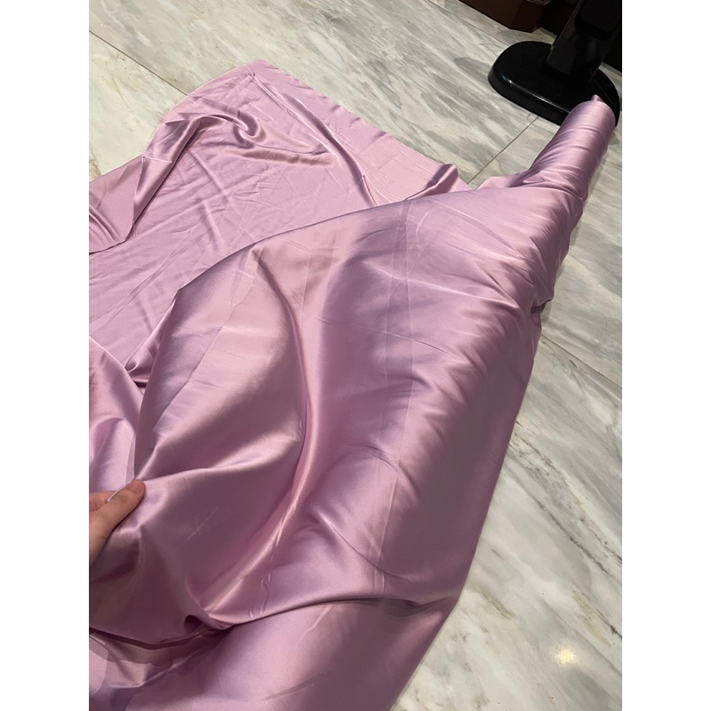 Bahan Kain Armany Silk Polos Stretch Warna Lilac