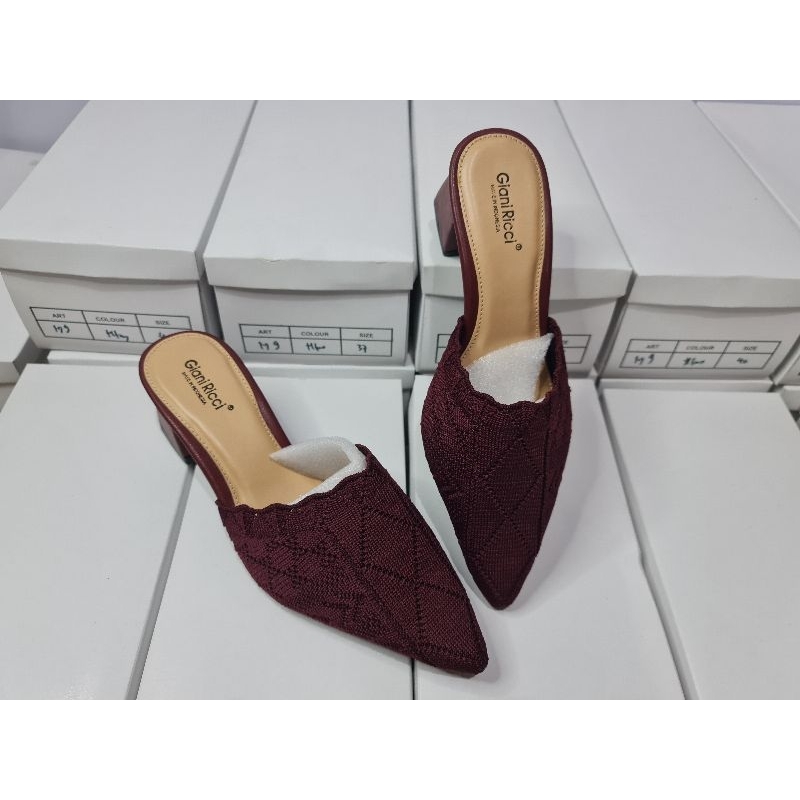 Sandal wanita Giani Ricci maroon